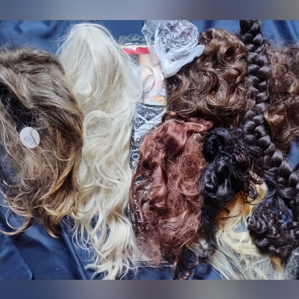 Elegant Multi-Color Hair Extensions